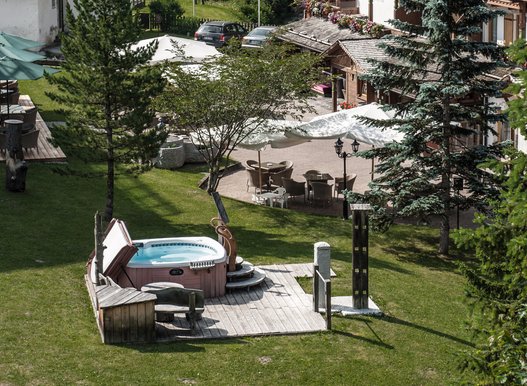 © 2025 Aqua Bad Cortina